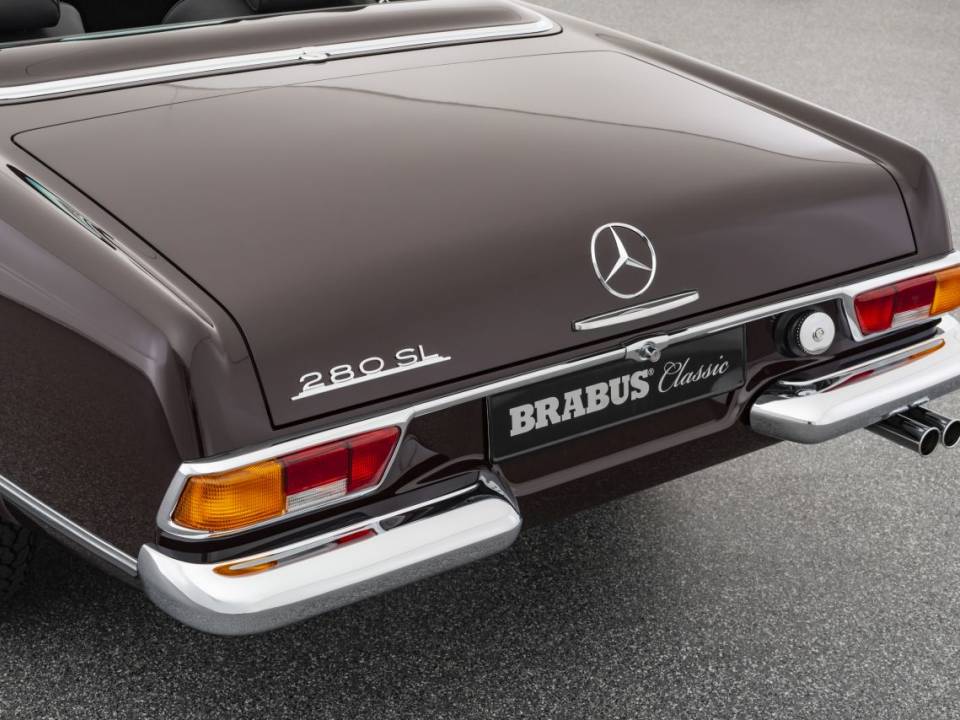 Image 11/32 of Mercedes-Benz 280 SL (1968)