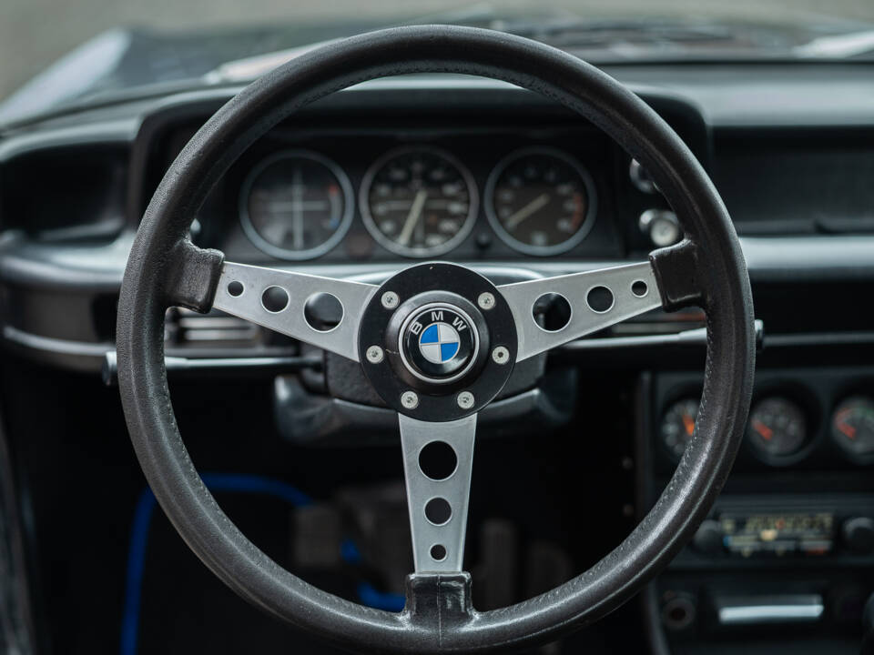 Image 38/68 of BMW 2002 tii (1972)