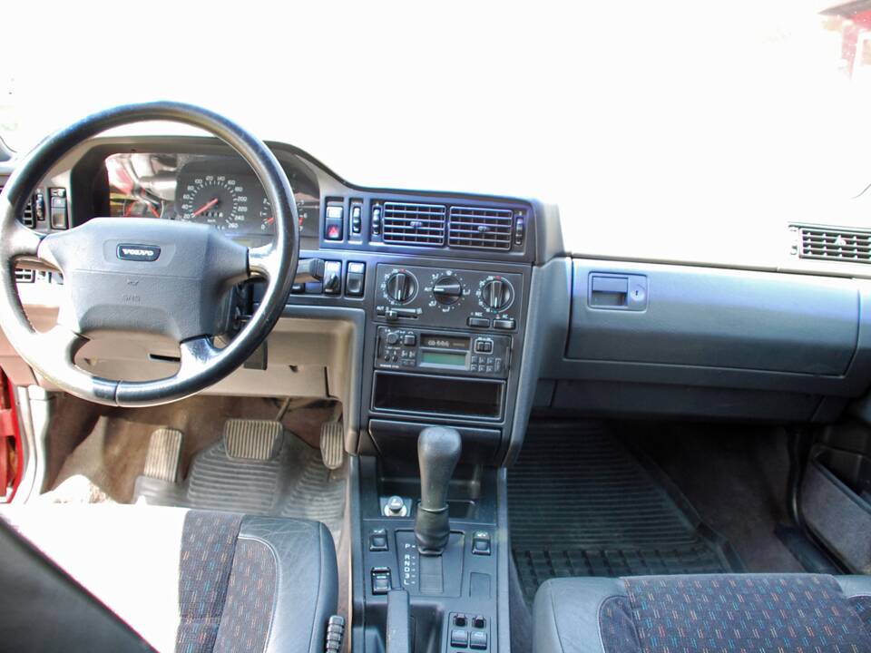 Afbeelding 3/17 van Volvo 850 T-5 (1995)