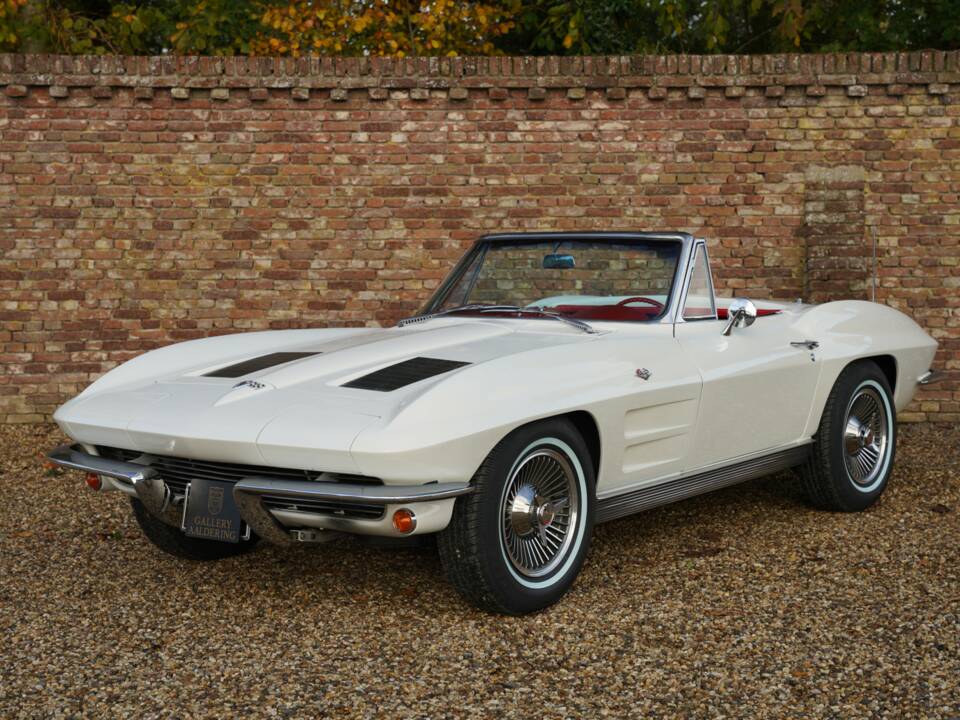 Immagine 42/50 di Chevrolet Corvette Sting Ray (1963)