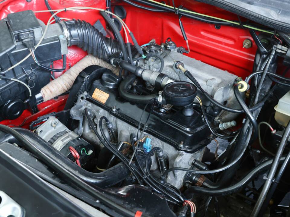 Afbeelding 42/50 van Volkswagen Golf Mk II Country Syncro 1.8 (1990)