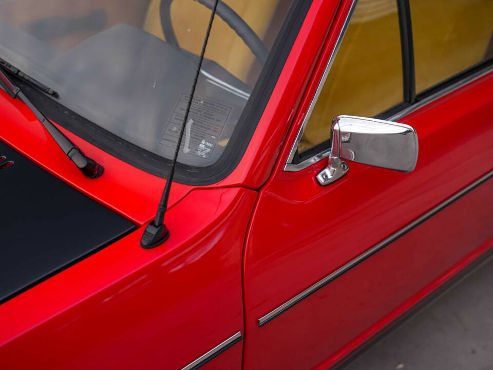 Afbeelding 9/41 van Audi 80 S/LS (1976)