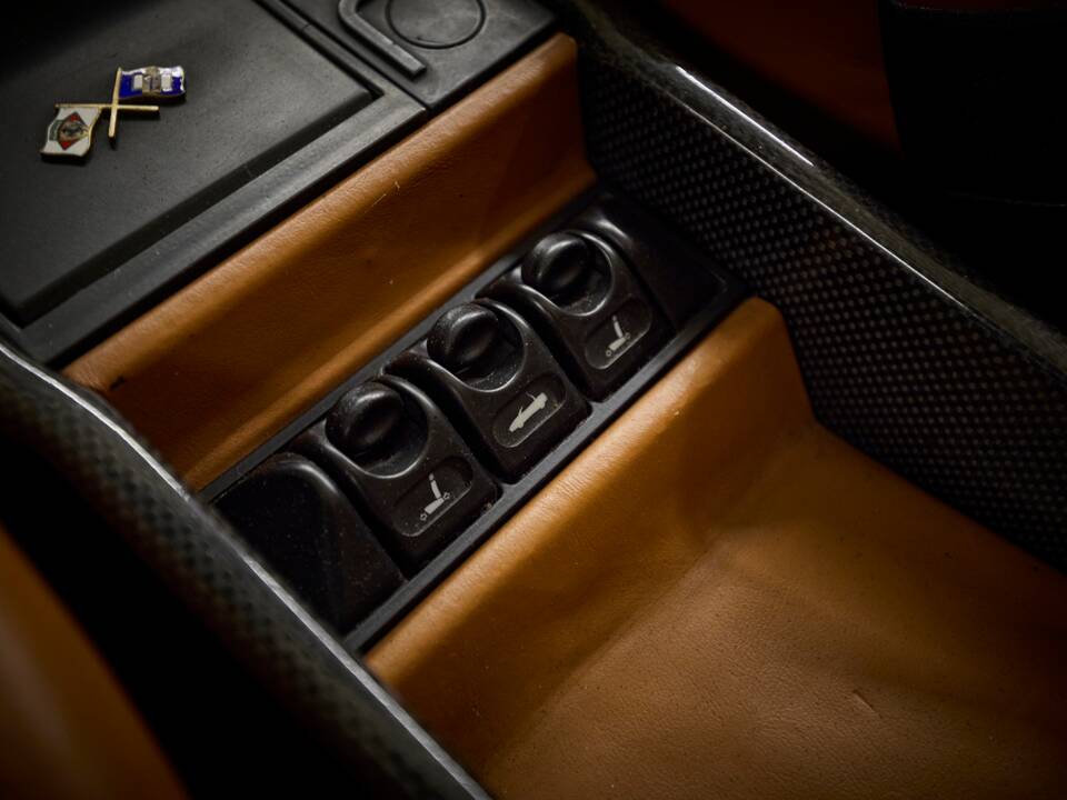 Image 80/100 of Ferrari F 355 Spider (1999)