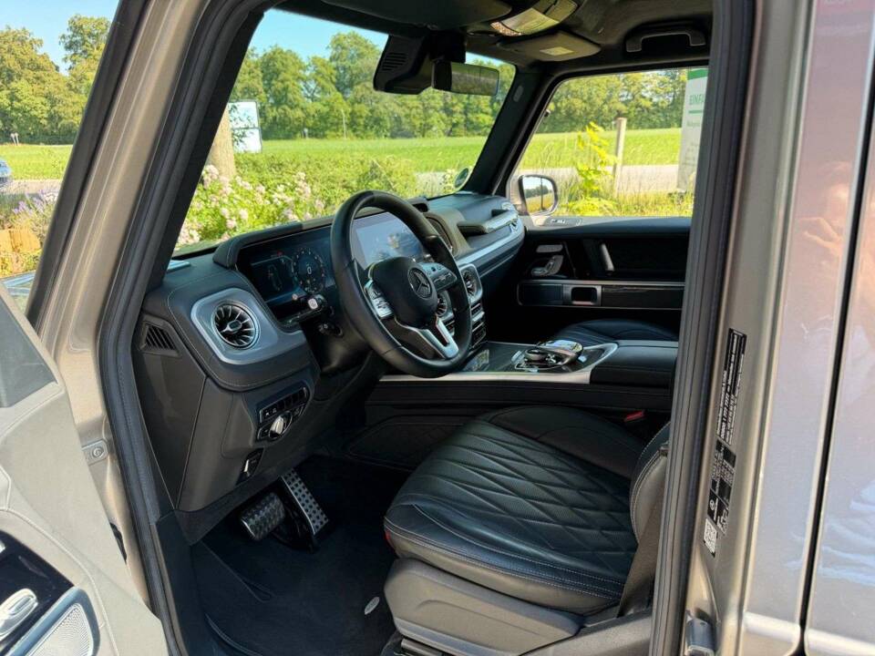 Image 9/28 de Mercedes-Benz G 500 (LWB) (2019)
