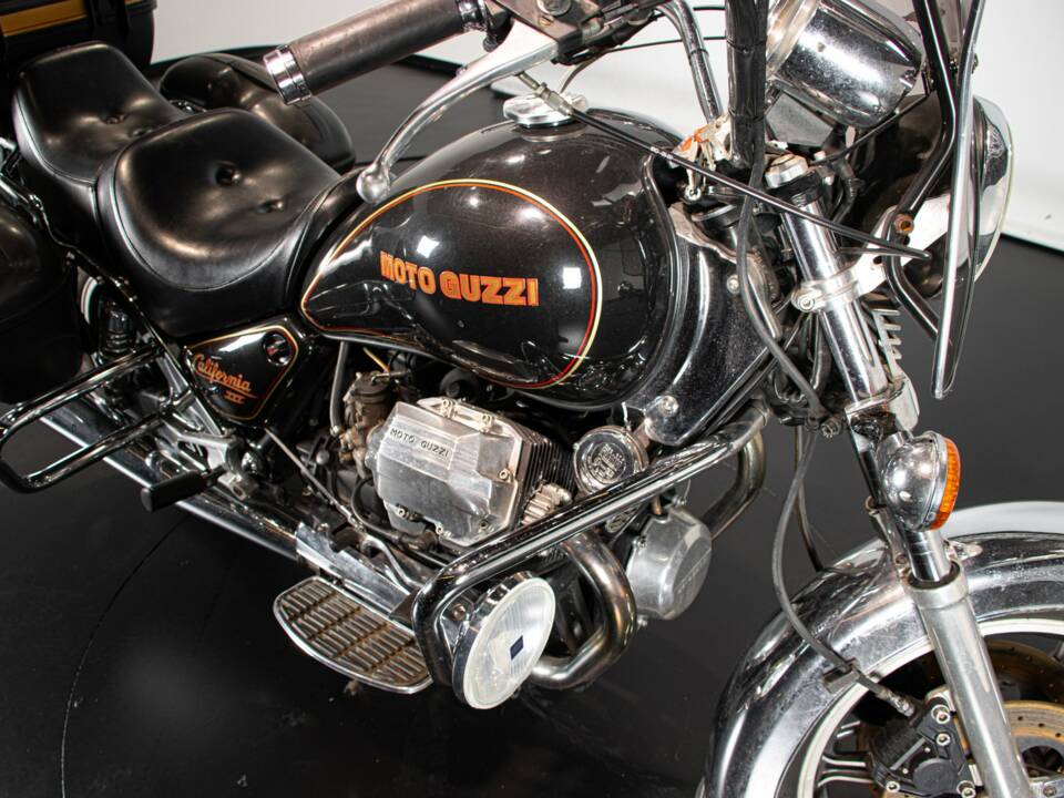 Image 45/50 of Moto Guzzi California III (1988)