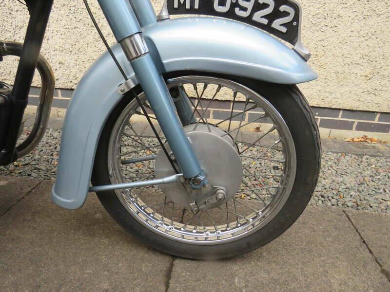 Bild 29/40 von Triumph DUMMY (1960)