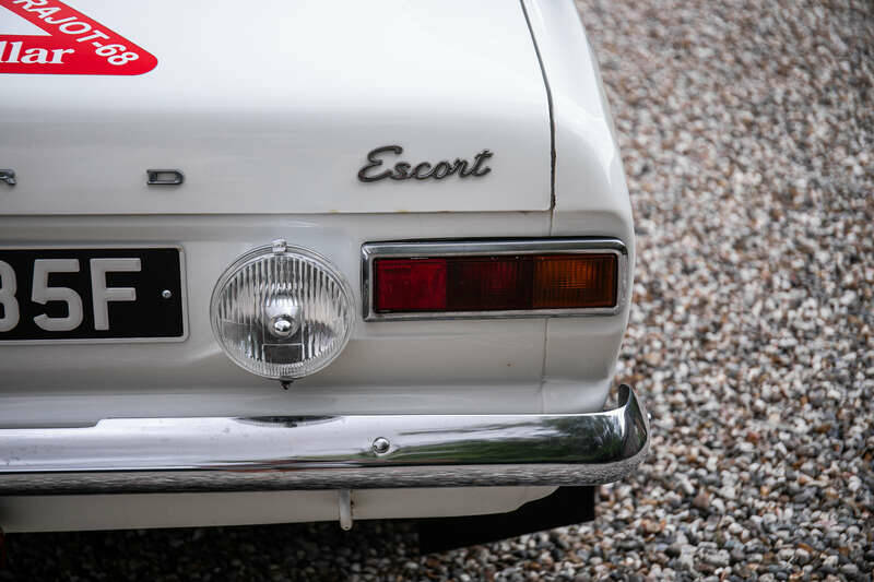Image 39/40 of Ford Escort Twin Cam (1968)