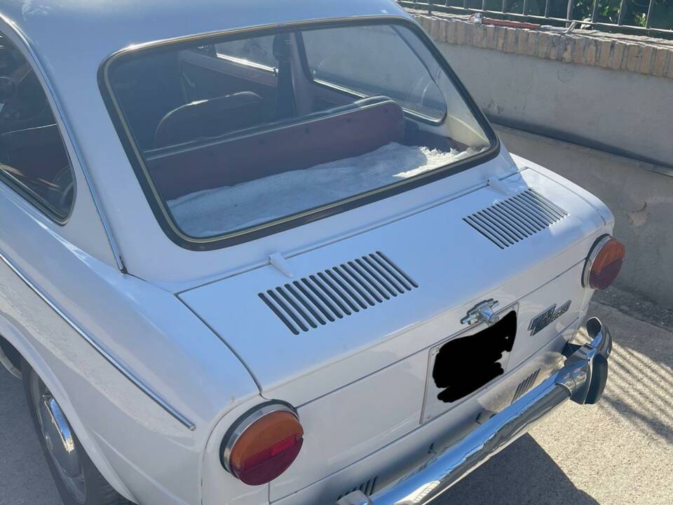 Image 31/56 of SEAT 850 Speciale (1971)