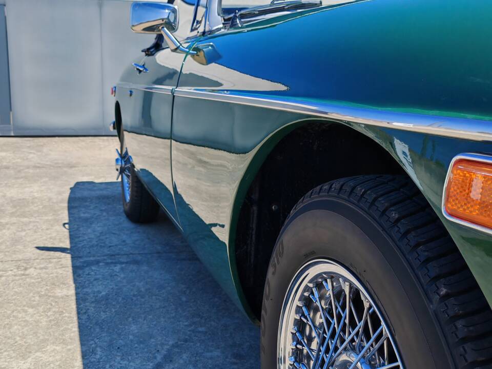 Immagine 15/37 di MG MGB (1972)