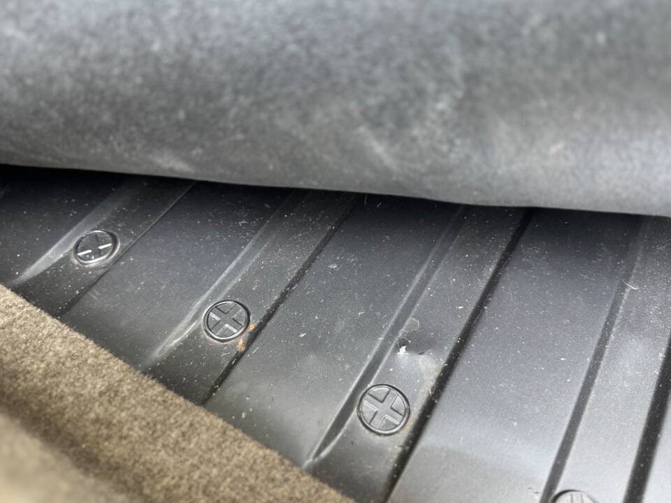 Image 45/47 of Jaguar XJ-S 3.6 (1988)