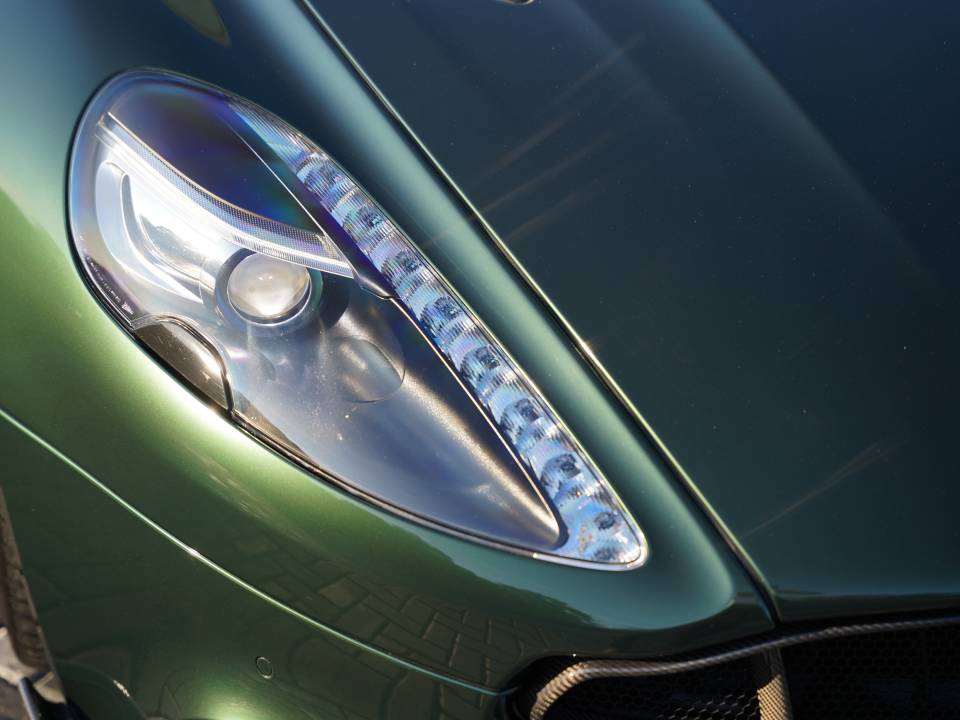 Afbeelding 35/50 van Aston Martin Vanquish S Volante (2018)
