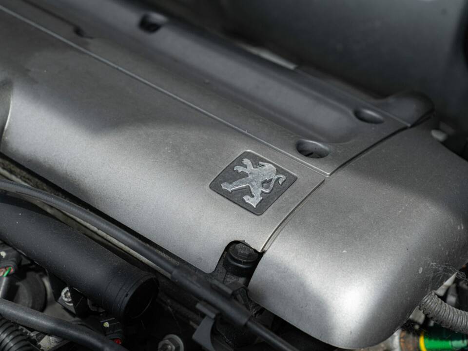 Imagen 46/48 de Peugeot 406 Coupé 2.0 16V (2000)