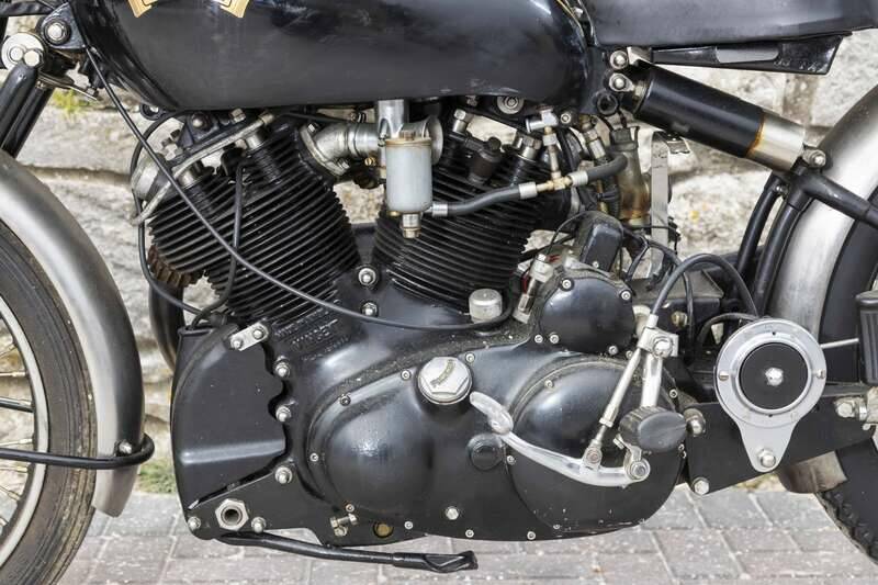 Bild 5/44 von Vincent Black Shadow C (1952)