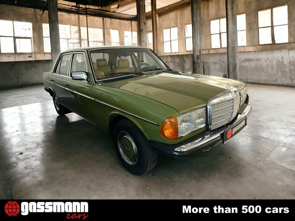 Bild 3/15 von Mercedes-Benz 200 D (1982)