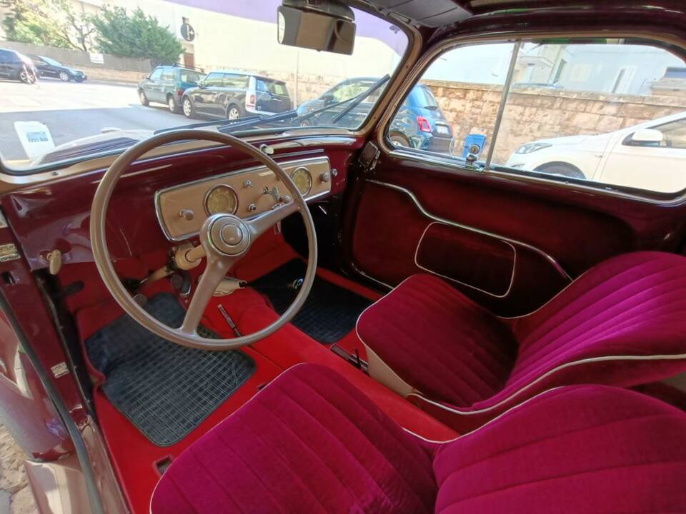 Bild 10/50 von FIAT 500 C Topolino (1951)