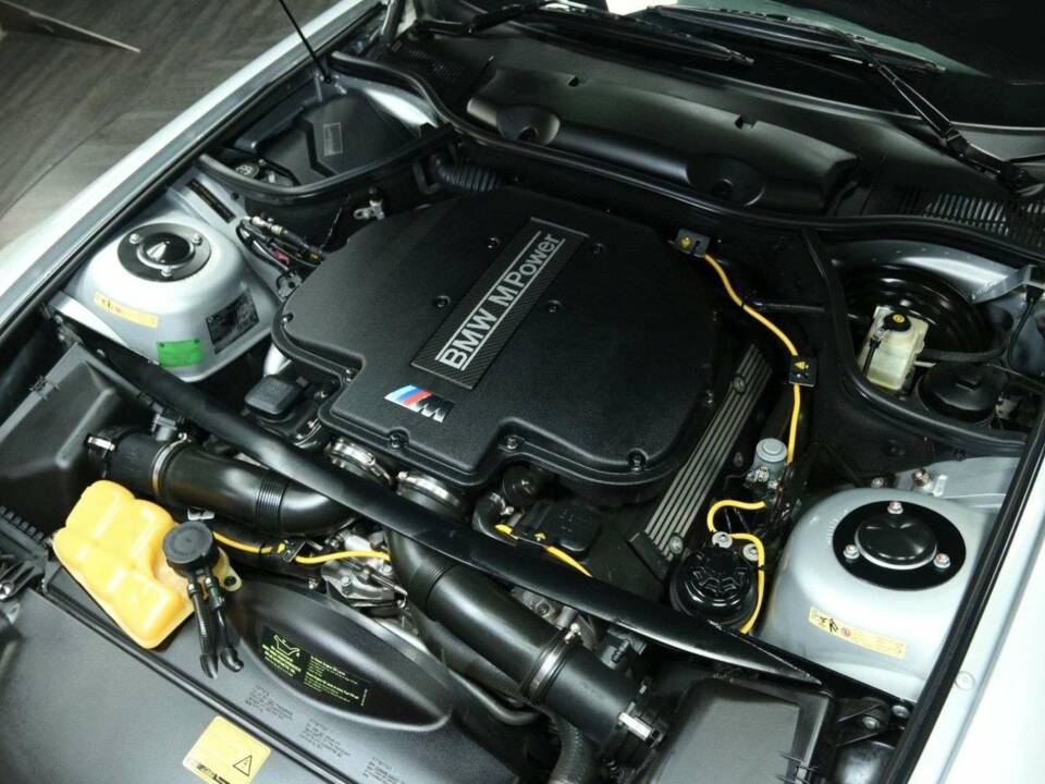 Afbeelding 24/30 van BMW Z8 (2001)