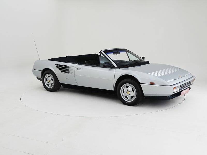 Bild 3/15 von Ferrari Mondial 3.2 (1986)