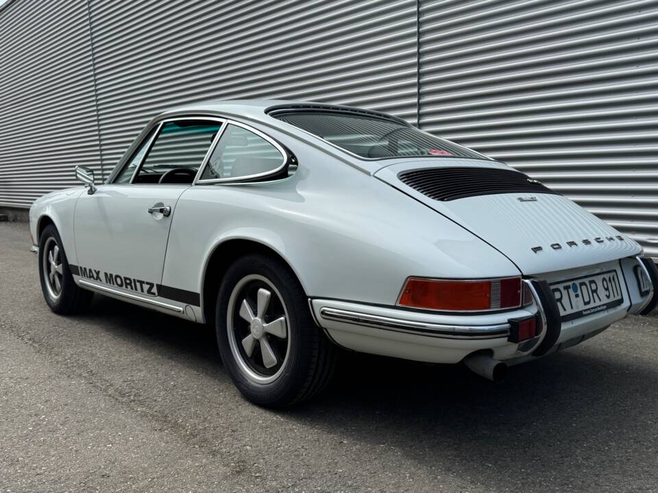 Image 4/60 de Porsche 911 2.4 T (1971)