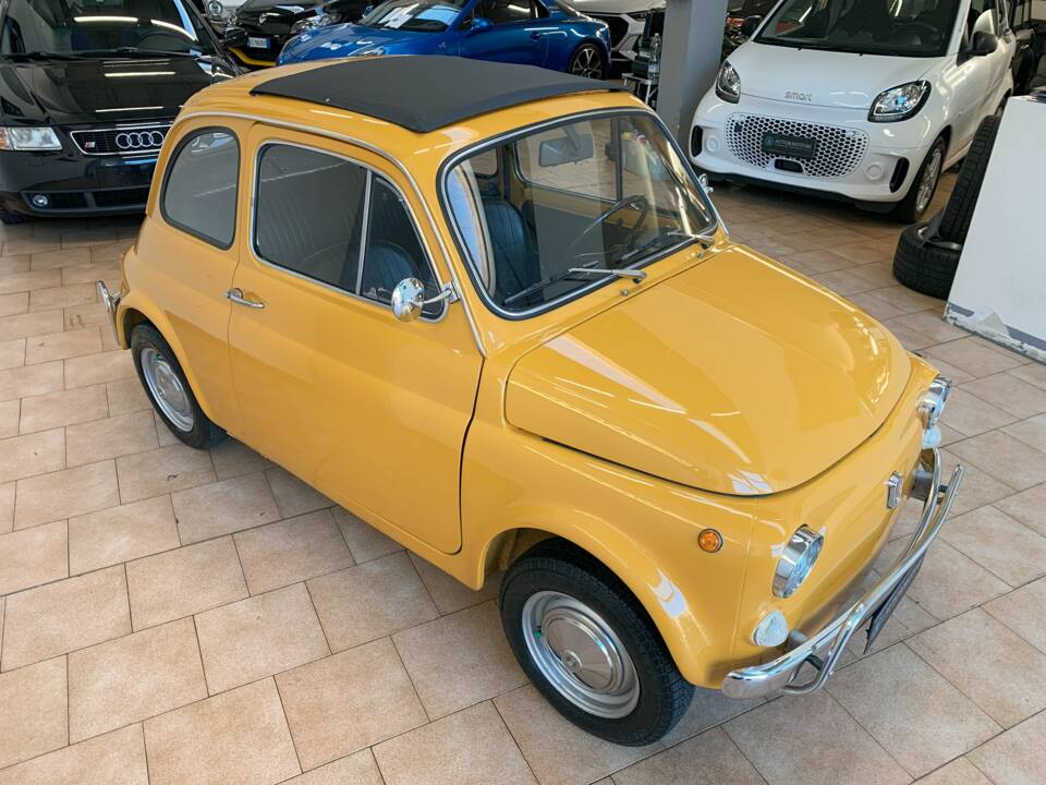 Image 21/21 of FIAT 500 L (1971)
