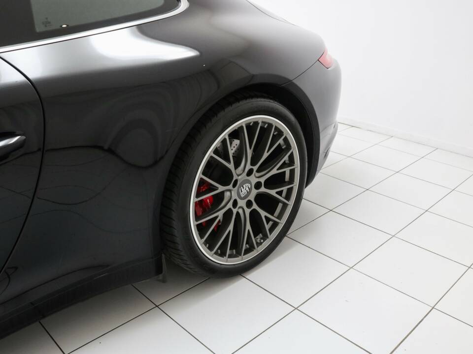 Immagine 12/17 di Porsche 911 Carrera S (2016)