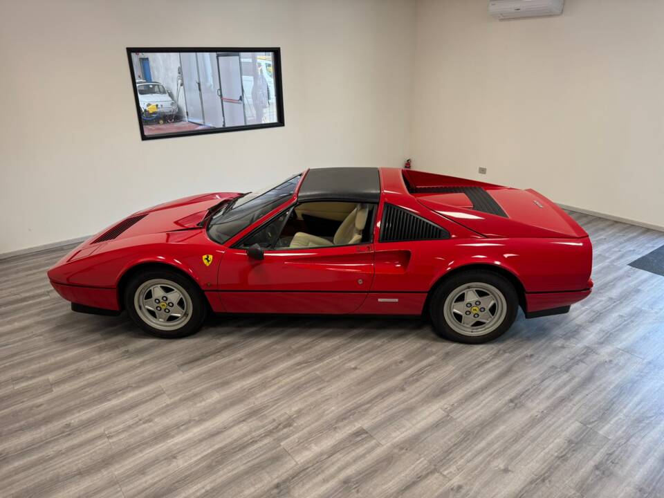 Image 9/59 of Ferrari 328 GTS (1988)