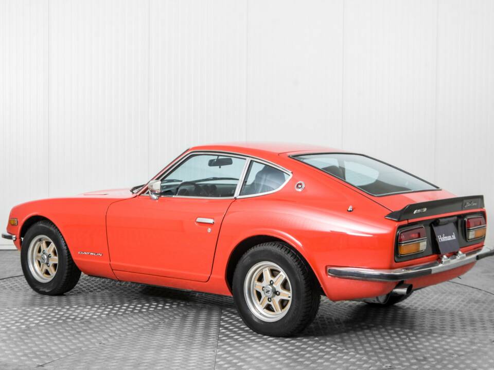Image 6/50 of Datsun 240 Z (1974)