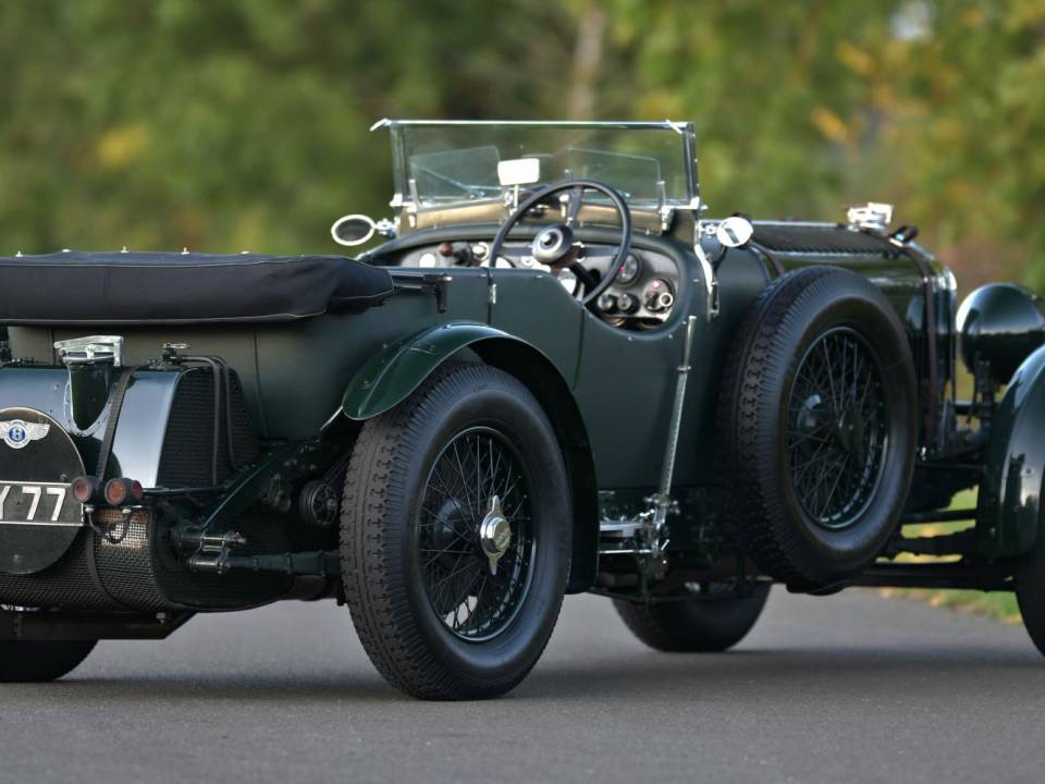 Image 16/50 of Bentley 8 Litre (1932)