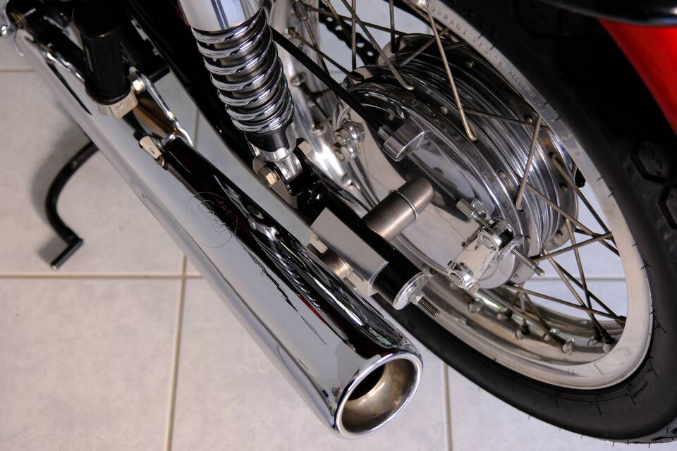 Immagine 75/96 di Ducati 750 GT (1974)