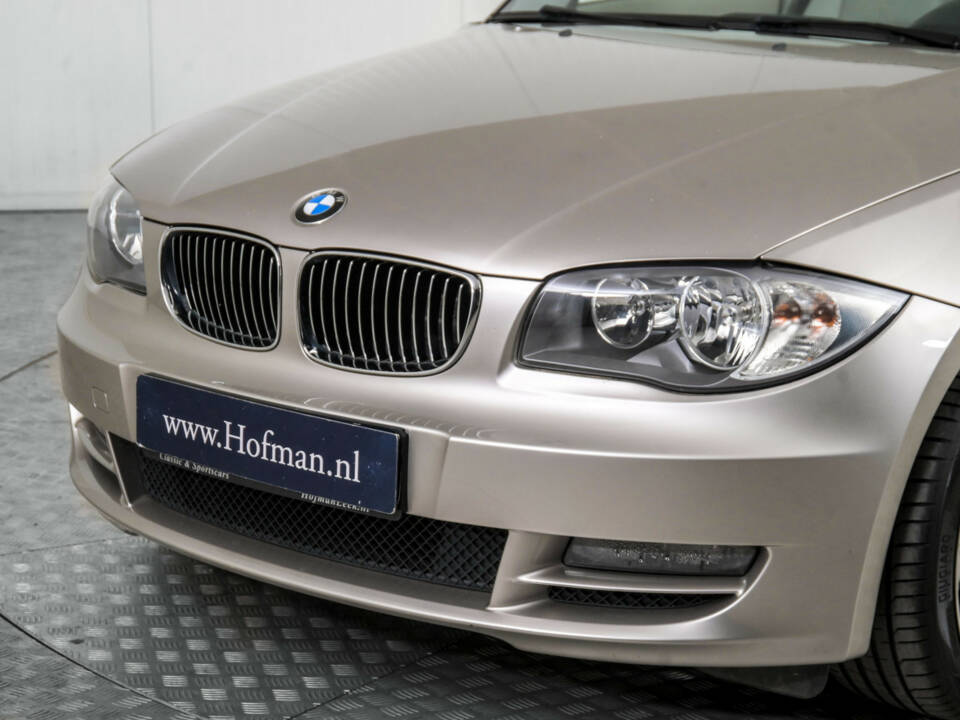 Bild 19/50 von BMW 125i (2008)