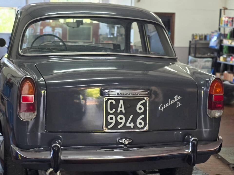 Image 41/56 of Alfa Romeo Giulietta TI (1964)