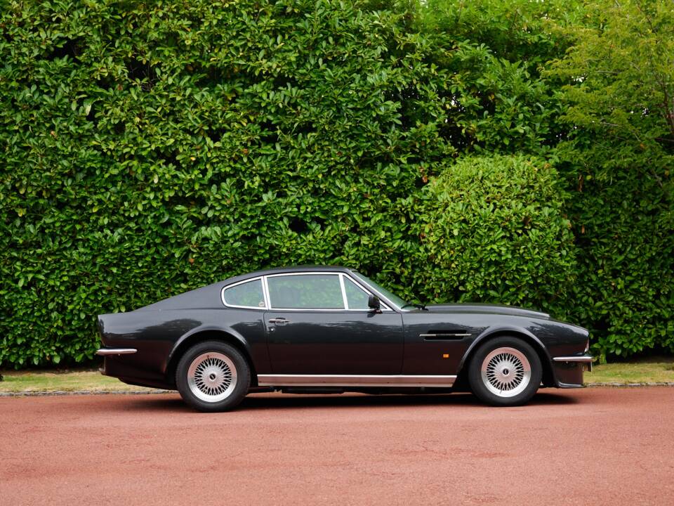 Imagen 9/48 de Aston Martin V8 Zagato Vantage X-Pack (1990)