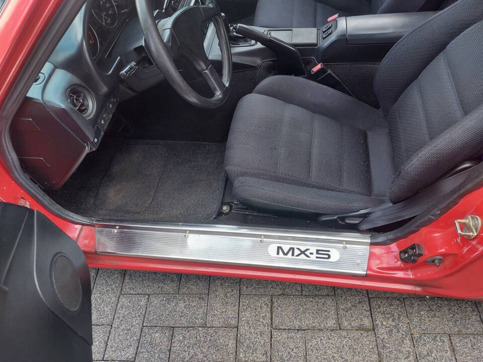 Image 9/15 of Mazda MX-5 1.6 (1991)