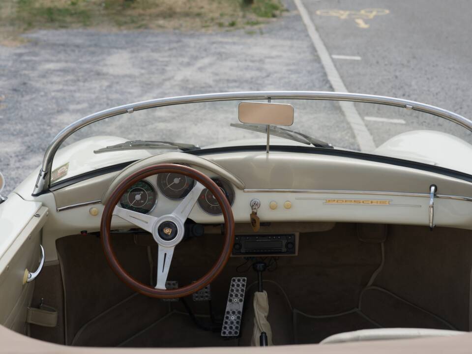 Immagine 25/49 di RCH Replicar Hellas 356 Speedster Sport (1973)