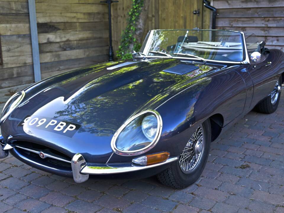 Bild 1/50 von Jaguar E-Type 3.8 (1962)