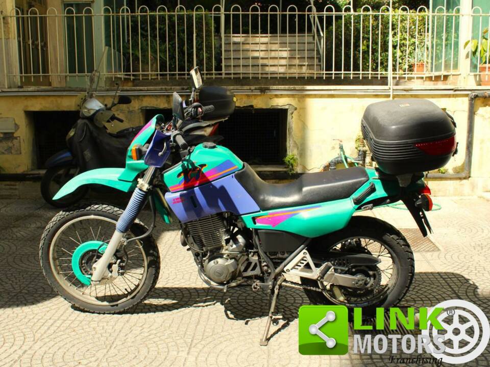 Afbeelding 1/10 van Yamaha DUMMY (1993)
