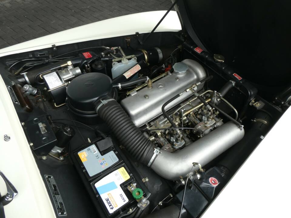 Afbeelding 20/29 van Mercedes-Benz 190 SL (1956)