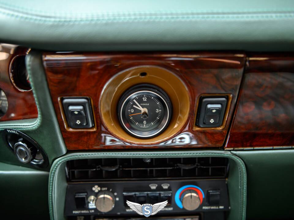 Bild 33/73 von Aston Martin V8 EFi Volante (1987)