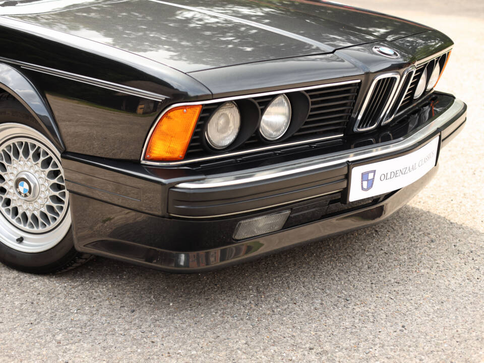 Image 90/99 of BMW M 635 CSi (1988)
