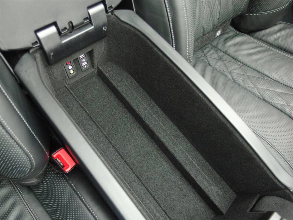 Bild 46/99 von Mercedes-Benz Maybach S 500 (2015)