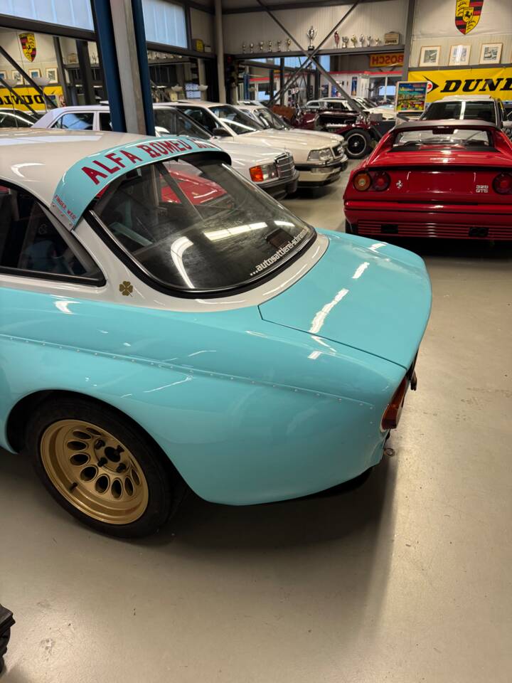 Bild 65/100 von Alfa Romeo 1750 GT Veloce (1968)