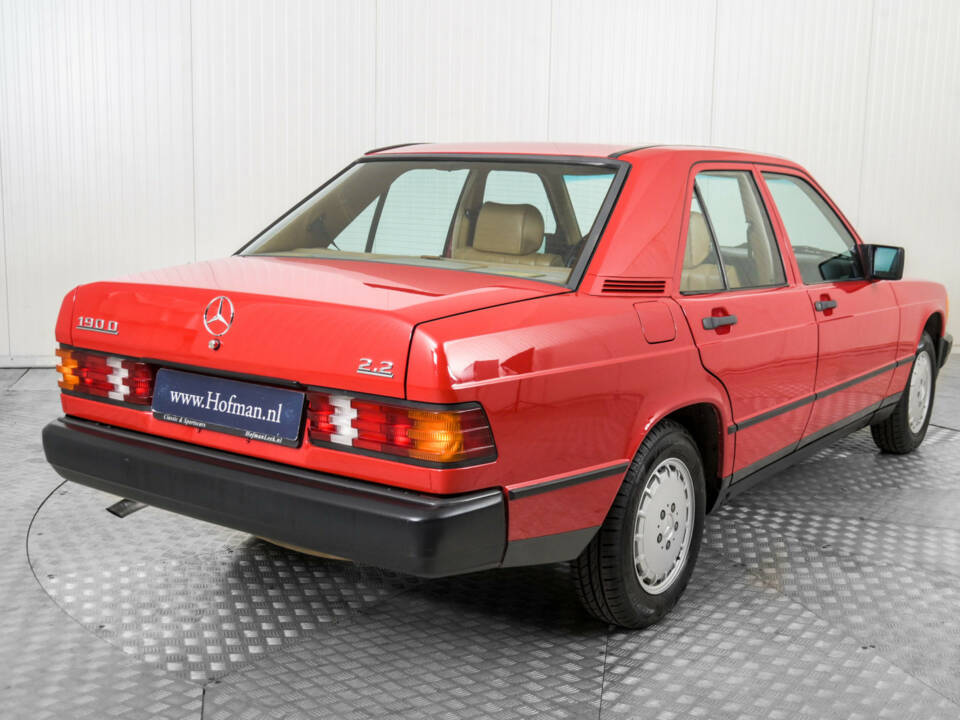 Bild 27/50 von Mercedes-Benz 190 D 2.2 (1984)