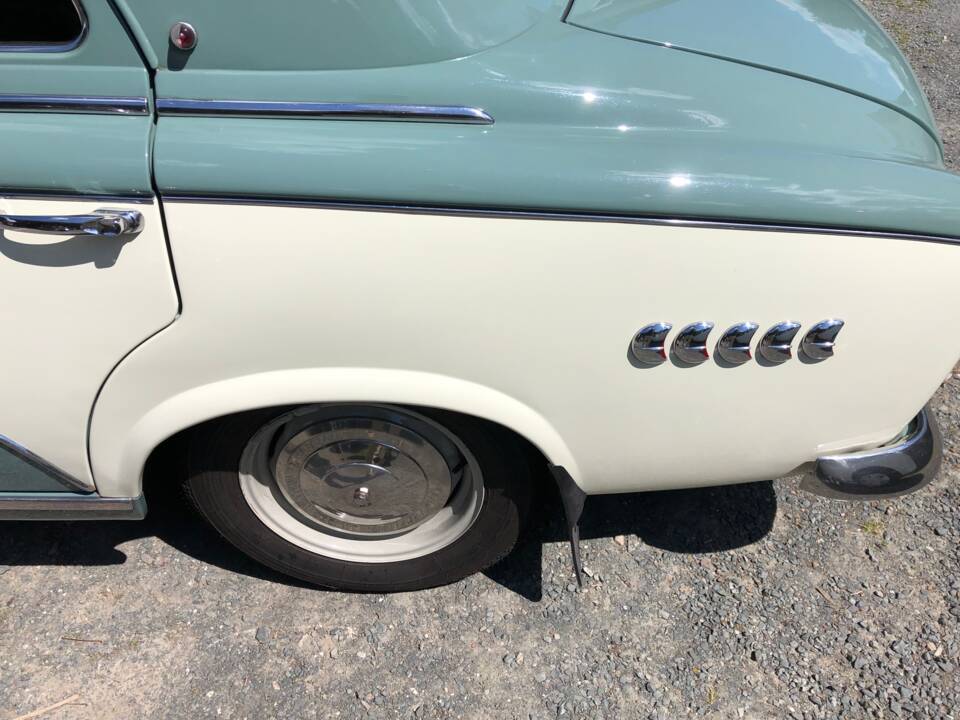 Image 5/21 de Peugeot 403 (1958)