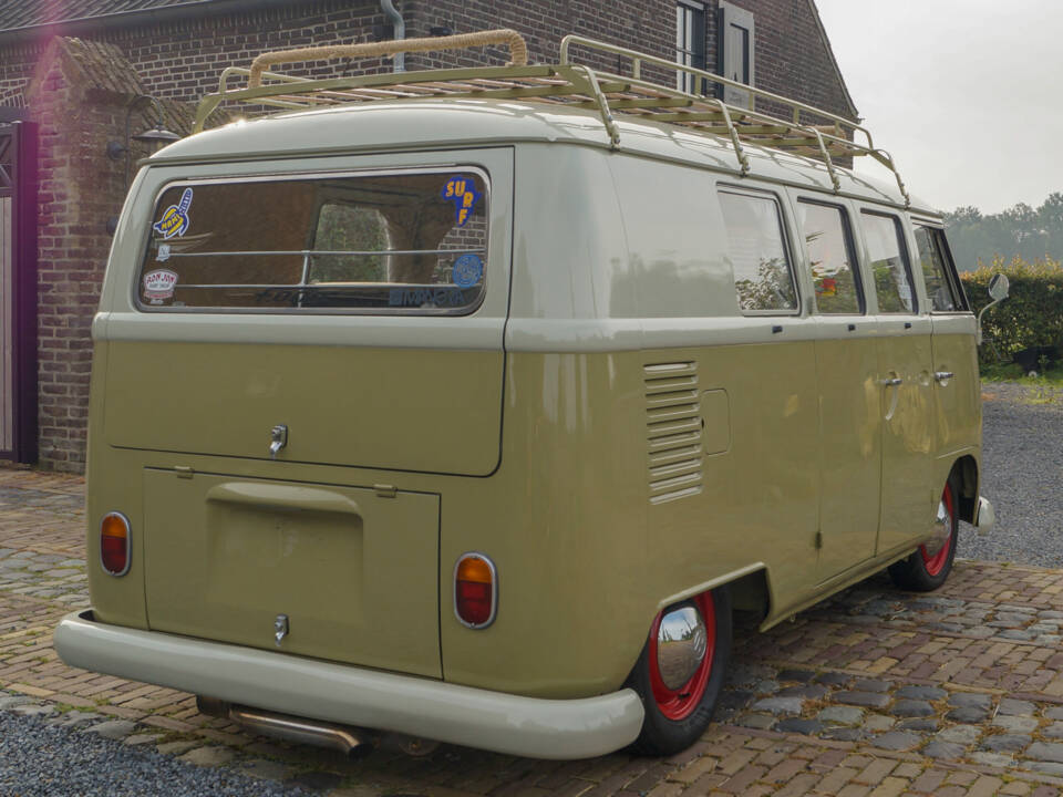 Bild 6/8 von Volkswagen T1 Kleinbus (1967)