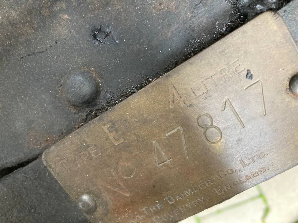 Image 7/17 de Daimler DE 36 Labourdette (1949)