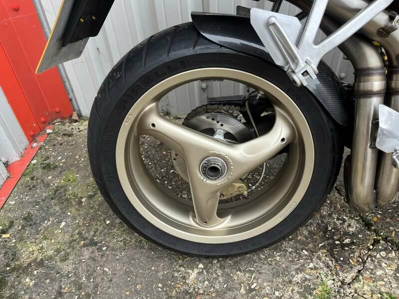 Image 22/30 of Ducati DUMMY (1995)