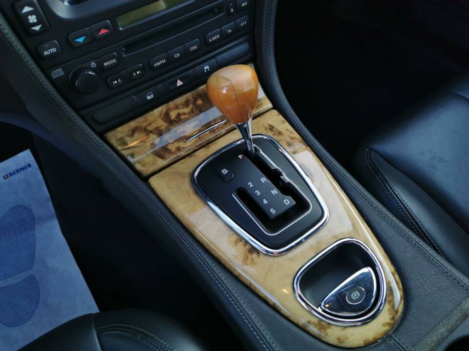 Image 15/47 de Jaguar S-Type 2.5 V6 (2005)