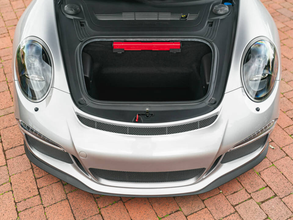 Imagen 19/25 de Porsche 911 R (2016)