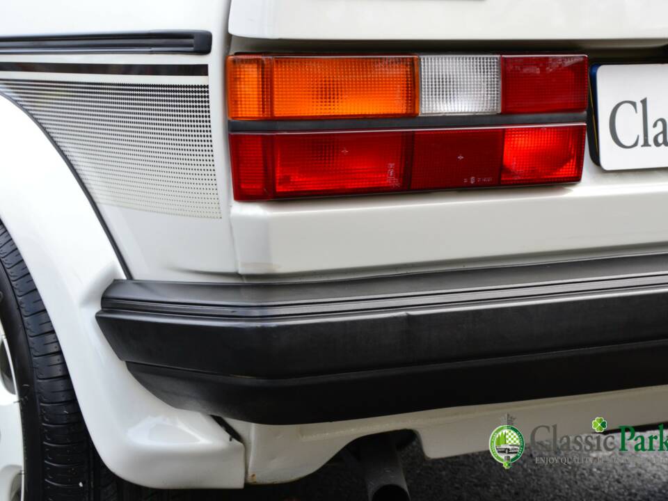 Imagen 37/50 de Volkswagen Golf Mk I 1.5 (1983)