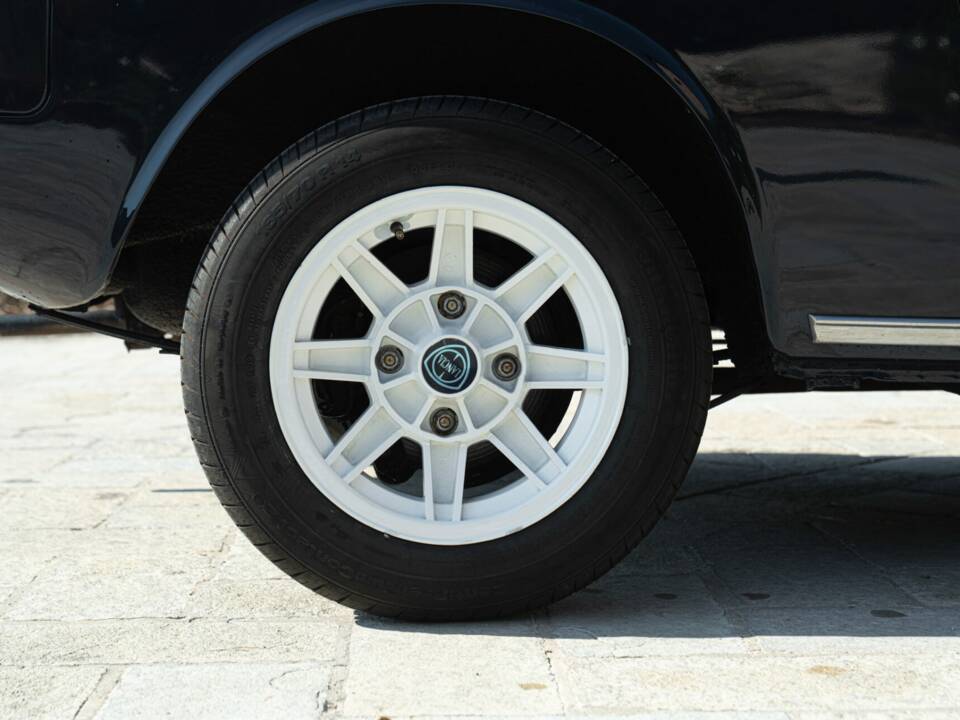 Image 22/50 of Lancia Fulvia Coupe Rallye (1967)