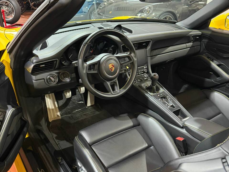 Bild 8/86 von Porsche 911 Speedster (2019)